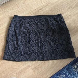 WOMENS GAP GREY LACE SKIRT SIZE 8